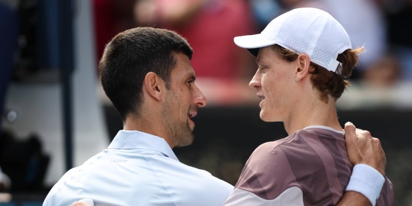 Spettacolo Sinner, Agli Australian Open Batte Djokovic E Vola In Finale ...