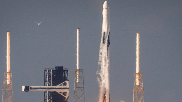 Starship V3 supera il test: SpaceX accelera la sfida spaziale tra Luna, Marte e Artemis