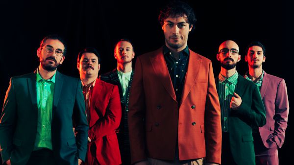 Suite 102.5 Prime Time Live, lunedì 2 novembre l'esclusivo concerto dei Pinguini Tattici Nucleari