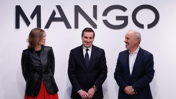 Svolta sul caso della morte del fondatore del marchio spagnolo Mango. Sospettato di omicidio il figlio dell'imprenditore