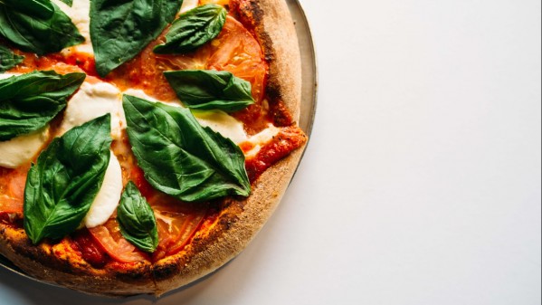Tanti auguri pizza: da 4 anni patrimonio dell’umanità