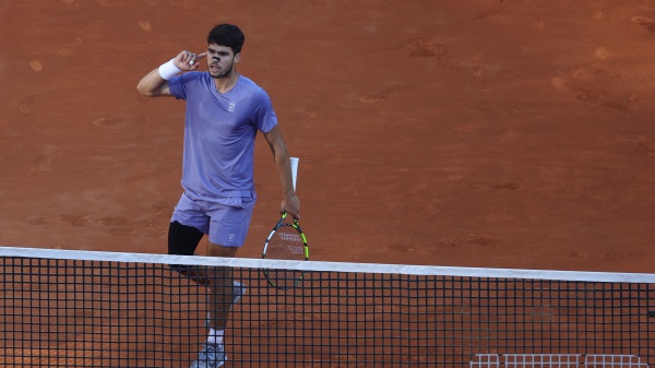 Tennis, Internazionali BNL d'Italia, Carlos Alcaraz trionfa a Roma contro Jannik Sinner, si confermano regine Jasmine Paolini e Sara Errani