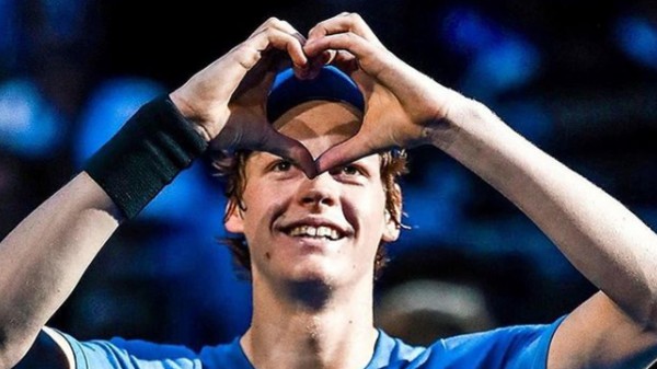 Tennis, Jannik Sinner rinuncia alle Olimpiadi di Tokyo, “decisione dolorosa, ma devo migliorare”