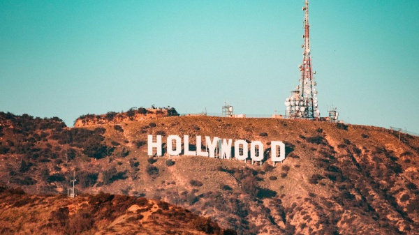 Trump tassa le produzioni cinematografiche straniere. L’annuncio del presidente degli Stati Uniti che mette paura a Hollywood