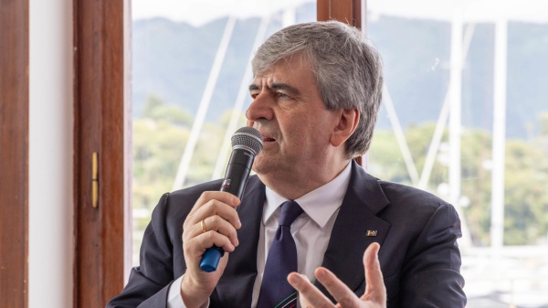 Turismo, il ministro Mazzi ha presentato la campagna “VIAGGIO ORGANIZZATO. VACANZA ASSICURATA”