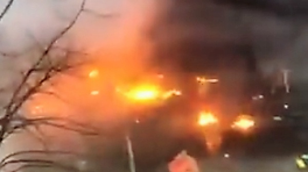 Ucraina, elicottero del governo precipita su un asilo, morti tre bambini, tra le vittime anche il ministro dell'interno
