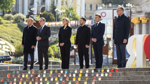 A Kiev un nuovo vertice dei volenterosi. "La Russia accetti una tregua o inaspriremo le sanzioni"