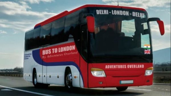 Un viaggio dall’India al Regno Unito in bus con partenza da Nuova Delhi e arrivo a Londra, il tutto senza prendere mai l’aereo