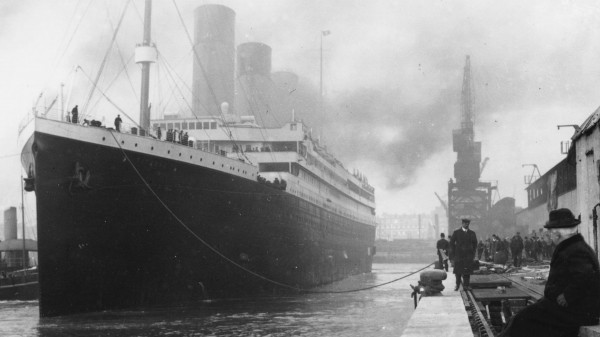 Una lettera dal Titanic appassiona la Francia; allo studio l’autenticità di un messaggio inserito in una bottiglia da una bambina