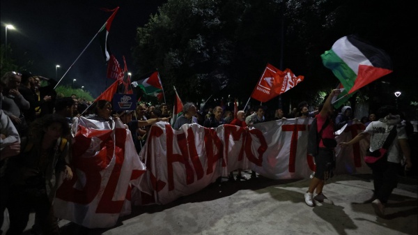 Una marea pro-Pal alla manifestazione di Roma, in serata la guerriglia