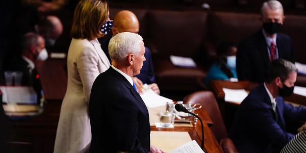 Usa, il Congresso proclama la vittoria di Biden e Harris, Trump