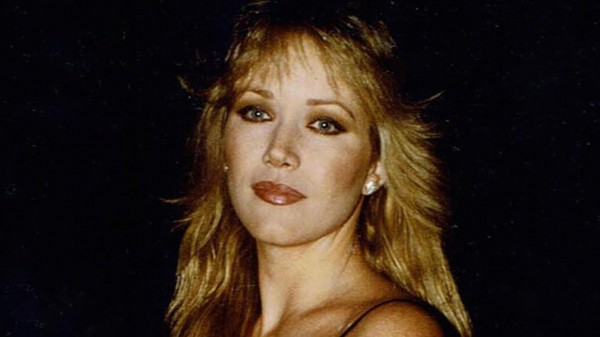 Usa, l'ex Bond Girl Tanya Roberts non ce l'ha fatta, dopo l'annuncio della morte e la smentita, la conferma del compagno