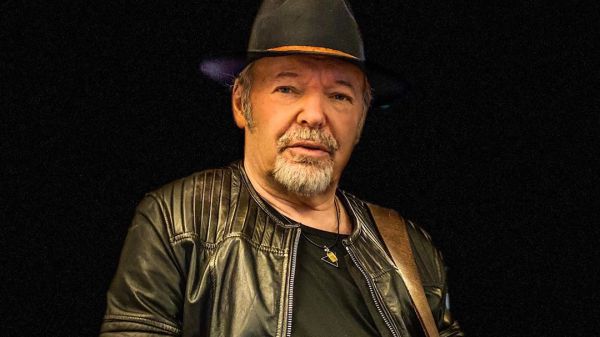 Vasco Rossi chiede giustizia per la morte di George Floyd: "Follia pura e violenza lurida"