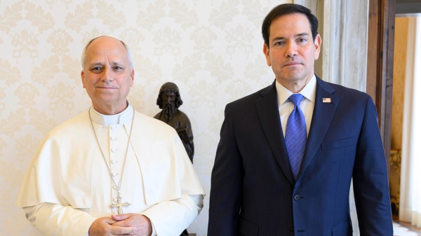 Vaticano, il segretario di Stato Usa Rubio dal Papa dopo settimane di tensioni con Trump: prove tecniche di tregua