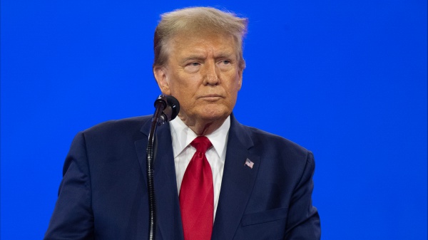 Verso le elezioni americane, il 48% voterebbe per Trump, Biden in crisi