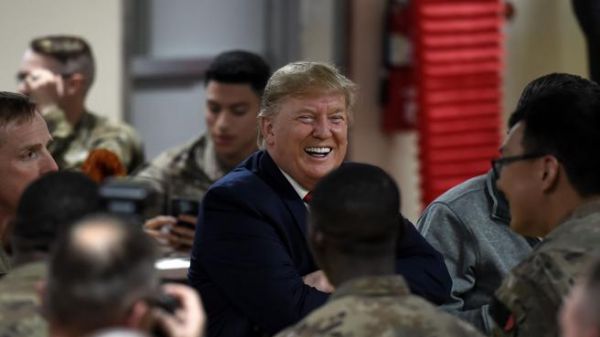 Visita a sorpresa di Trump ai militari americani in Afghanistan