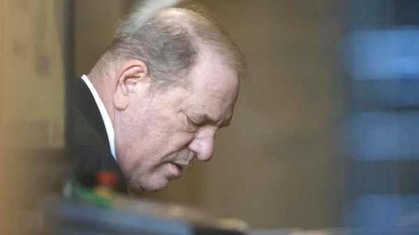 Weinstein dovrà risarcire 19 milioni di dollari alle sue vittime