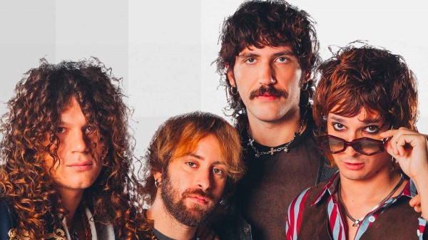 X Factor 19. Al primo Live Show esce la band Copper Jitters (team Lauro). Salva Amanda. Il secondo Live di XF giovedì prossimo