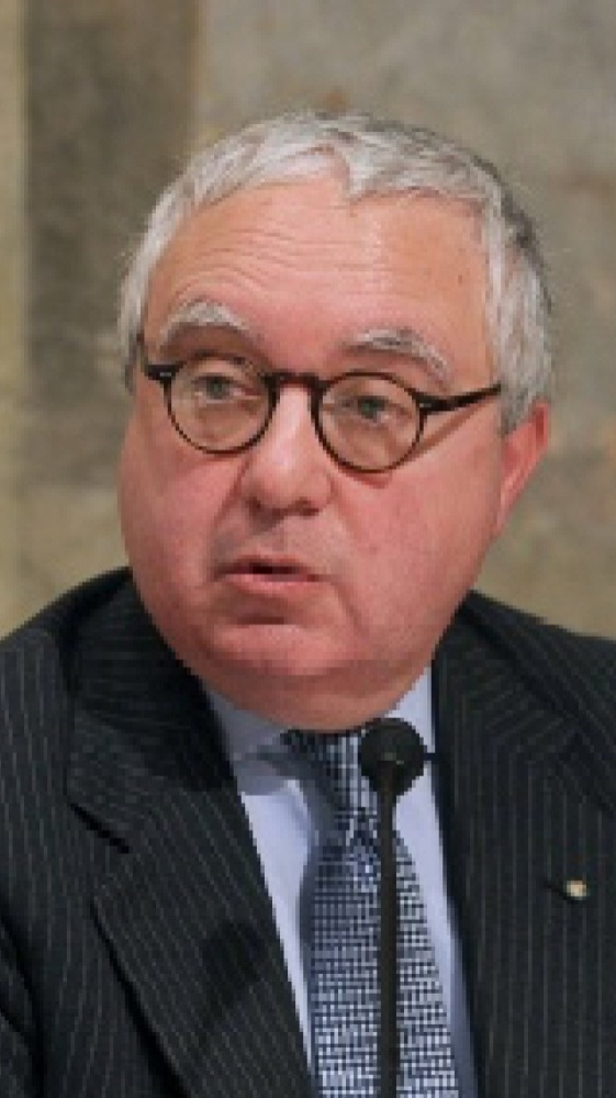 Vai alla pagina  Andrea Margelletti Spazio Attualità
