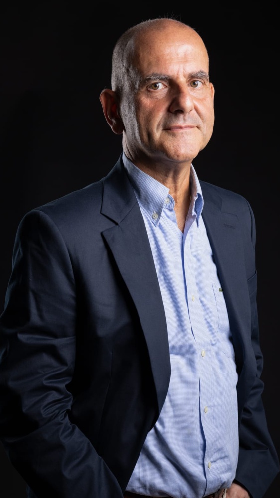 Vai alla pagina Alberto Pellai Social vietati agli under 16