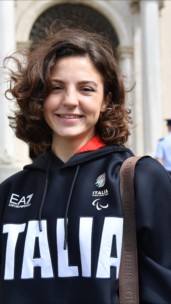 Vai alla pagina Ambra Sabatini, Angelica Mastrodomenico,  Isabella Spinella Le Paralimpiadi Milano-Cortina