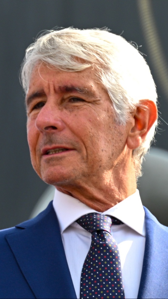 Vai alla pagina Andrea Abodi Il ministro per lo sport e i giovani, al fianco del FHL di Radio Zeta di questa sera, ore 21, Foro Italico di Roma