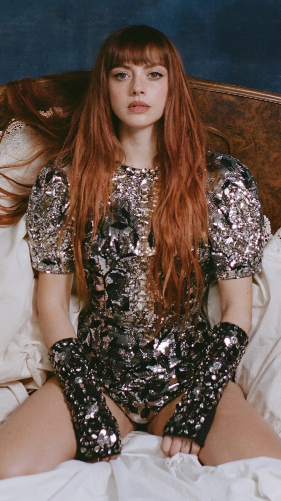 Vai alla pagina Annalisa "Io sono fuoco, il mio nuovo album"