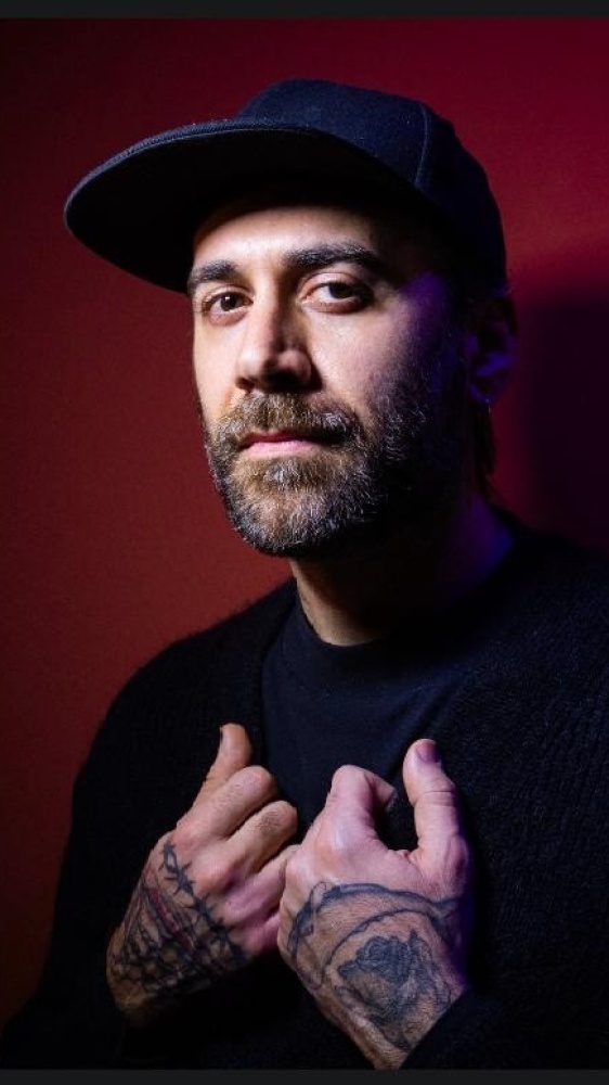 Vai alla pagina Antonio Filippelli: "Il mio X Factor" Il direttore musicale dello show di Sky ospite in The Flight