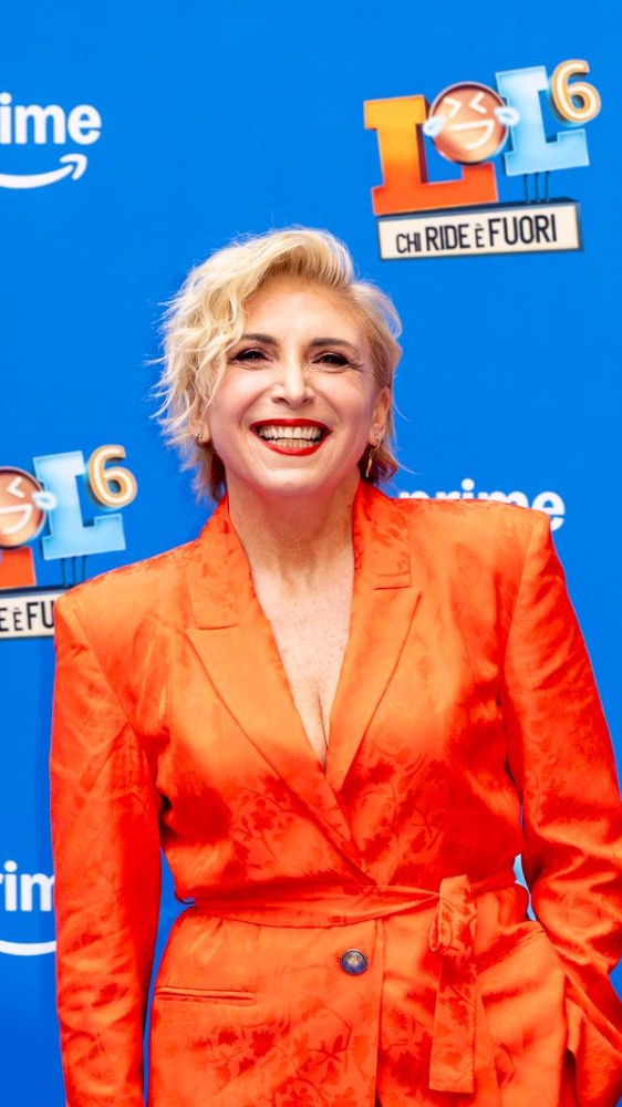 Vai alla pagina Barbara Foria La nuova stagione di LOL - Chi ride è fuori