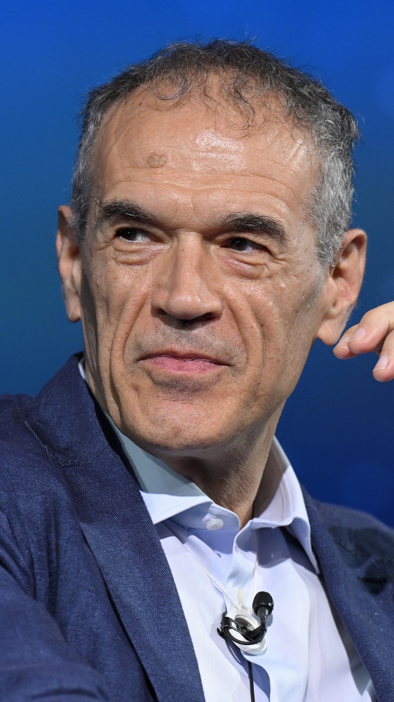 Vai alla pagina Carlo Cottarelli L'attualità