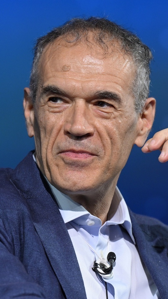 Vai alla pagina Carlo Cottarelli Attualità