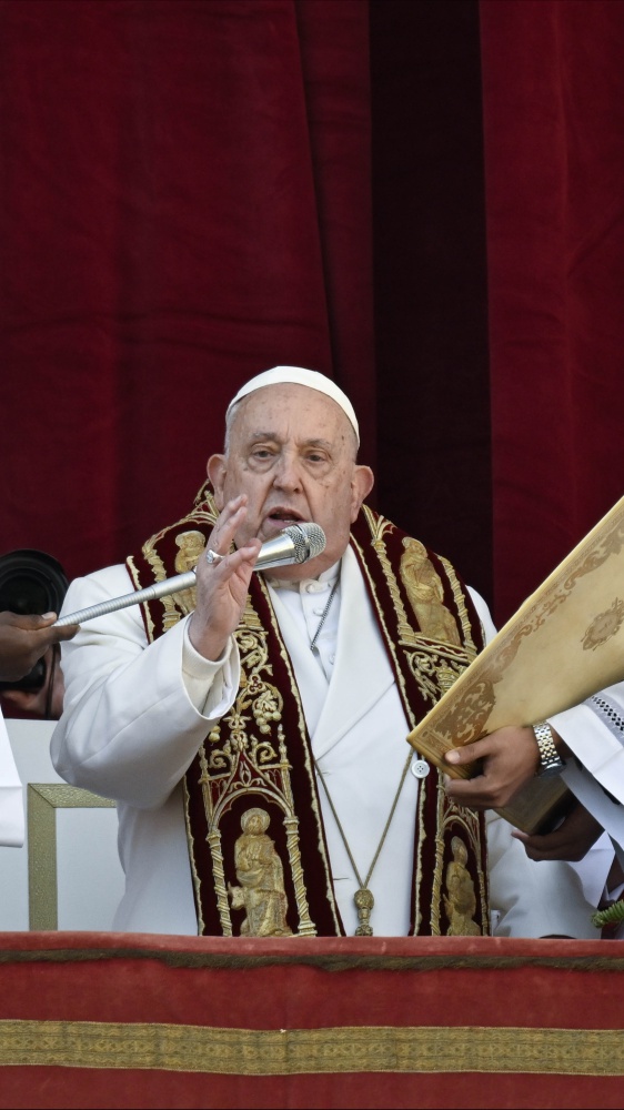 Vai alla pagina Carlo Musso  Autobiografia papa Francesco