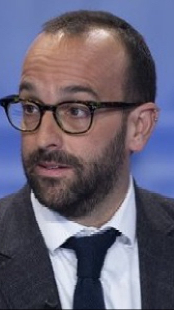 Vai alla pagina Claudio Cerasa L’attualità 