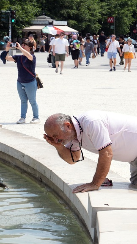 Vai alla pagina Daniele Rodolico: proteggersi dai rischi dell'estate 