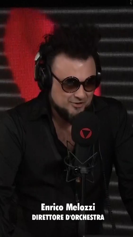Vai alla pagina Enrico Melozzi  Ospite in La Famiglia Giù Al Nord in diretta da Sanremo