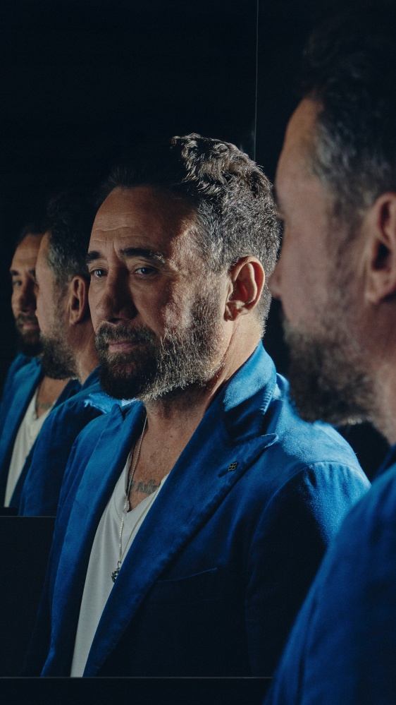 Vai alla pagina Federico Zampaglione dei Tiromancino Ospite in The Flight