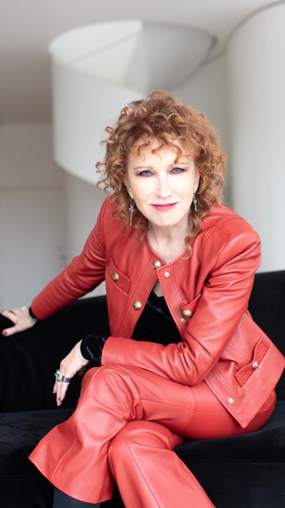 Vai alla pagina Fiorella Mannoia e il tour per Fossati e De André Ospite in W L'Italia, l'artista ha presentato "Fiorella canta Fabrizio e Ivano – Anime Salve"