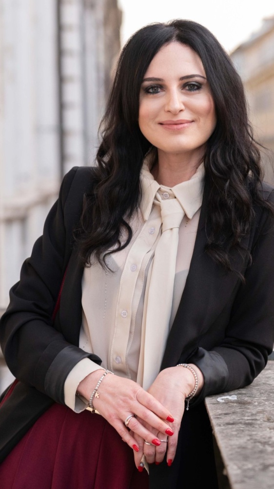 Vai alla pagina Francesca Giannone Il libro: Gli anni in bianco e nero