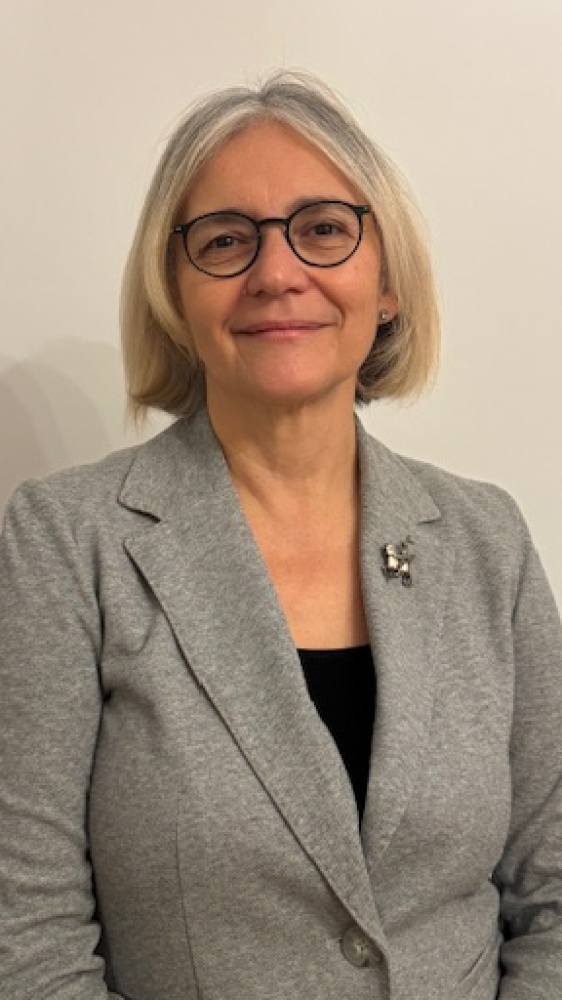 Vai alla pagina Francesca Manna Il Circolo San Pietro: la minestra del Papa a Roma