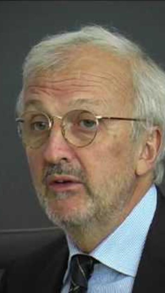 Vai alla pagina Franco Brevini Un saggio sui dialetti italiani
