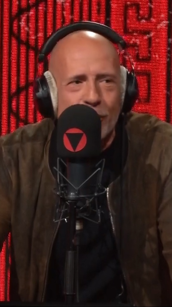 Vai alla pagina Gianmarco Tognazzi e Tommaso Cassissa Ospiti in W L’Italia