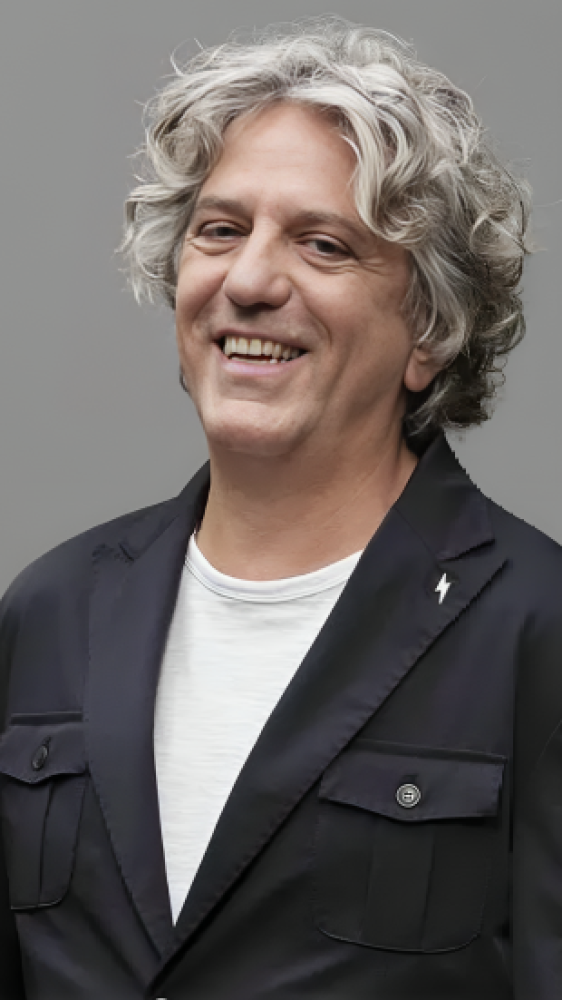 Vai alla pagina Giorgio Locatelli Ospite in “W L’Italia”