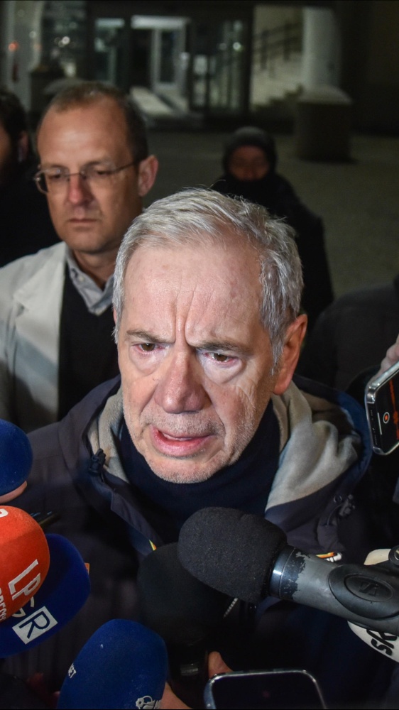 Vai alla pagina Guido Bertolaso La situazione dei feriti italiani di Crans Montana