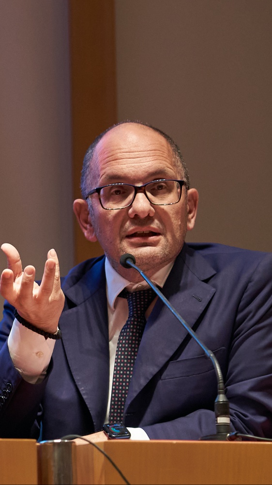 Vai alla pagina Guido Castelli Nove anni dal sisma del centro Italia: a che punto è la ricostruzione?