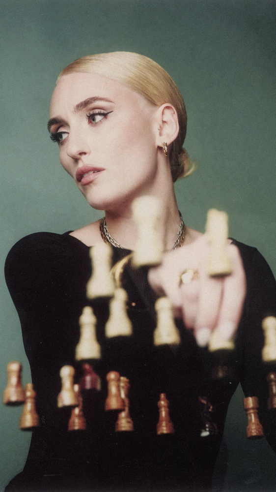 Vai alla pagina Mara Sattei con Mecna  ospite in The Flight in diretta da Sanremo