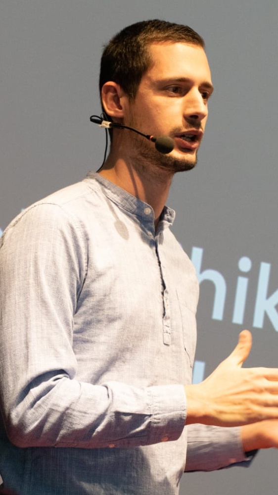 Vai alla pagina Marco Crepaldi Allarme Hikikomori