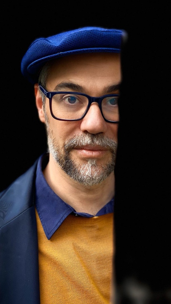 Vai alla pagina Marco Malvaldi "Piomba libera tutti" è il suo nuovo libro