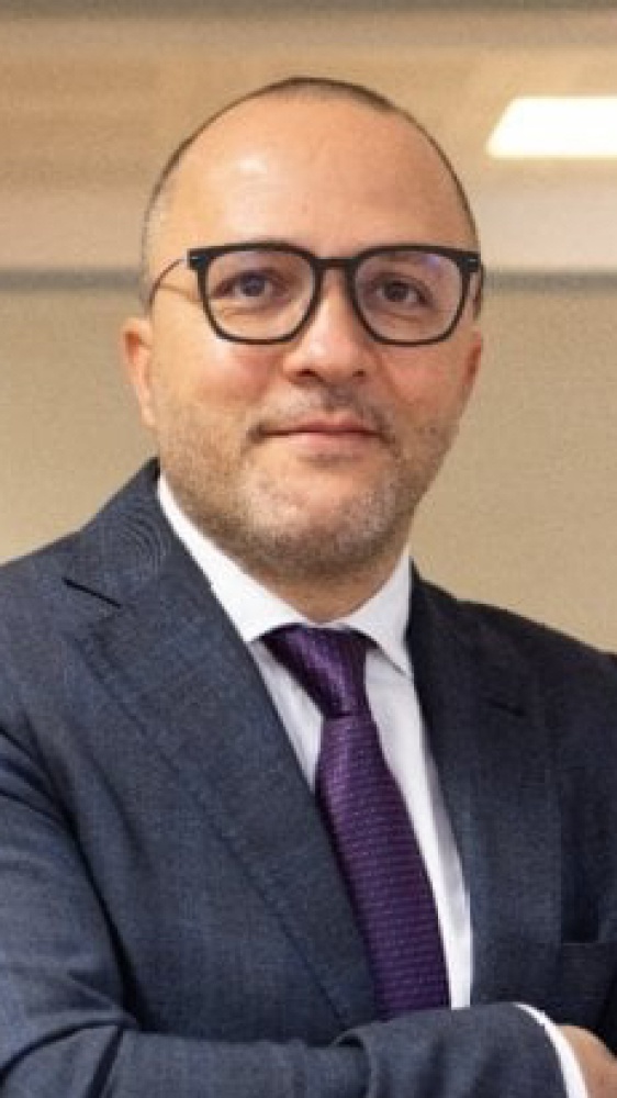 Vai alla pagina Massimiliano Capitanio Addio alle autoradio
