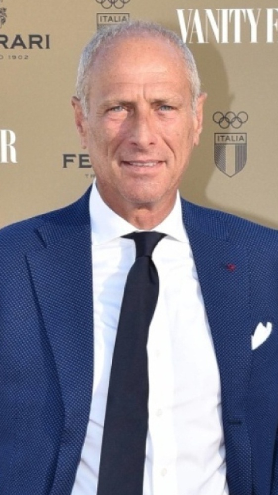 Vai alla pagina Massimo Caputi, Paolo Pacchioni e Andrea Salvati Spazio Champions