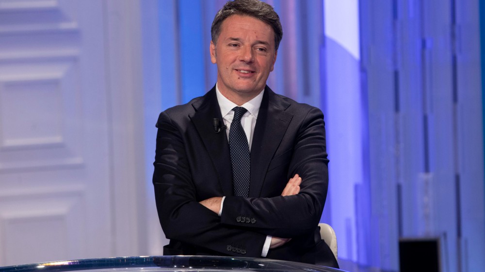 Matteo Renzi: "Per Berlusconi a volte sono un pericoloso dittatore, a volte un leader"